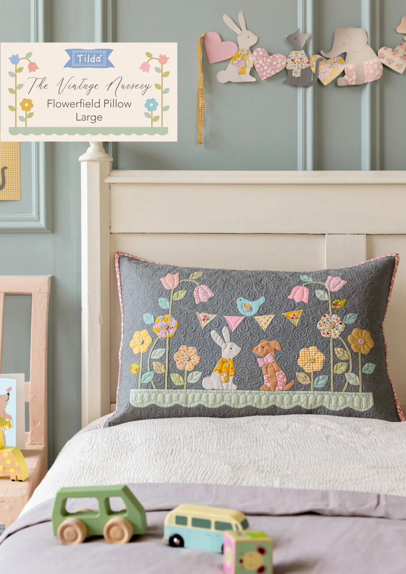 Flowerfield Pillow Large Tilda