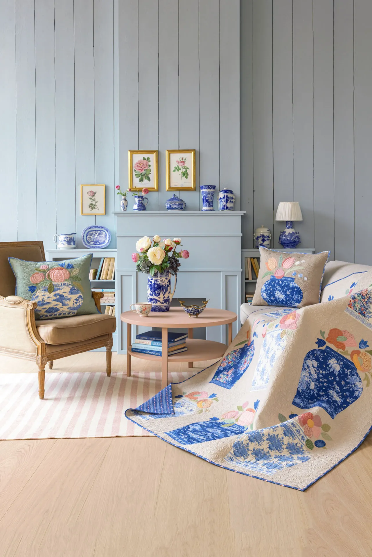 Something Blue-21-Ginger Jar Quilt and pillows Tilda
