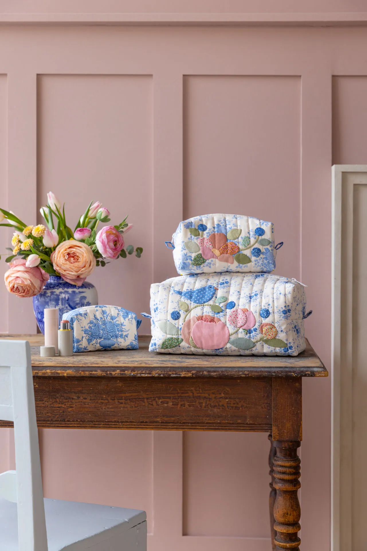 Something Blue-53-Toiletry bags Tilda