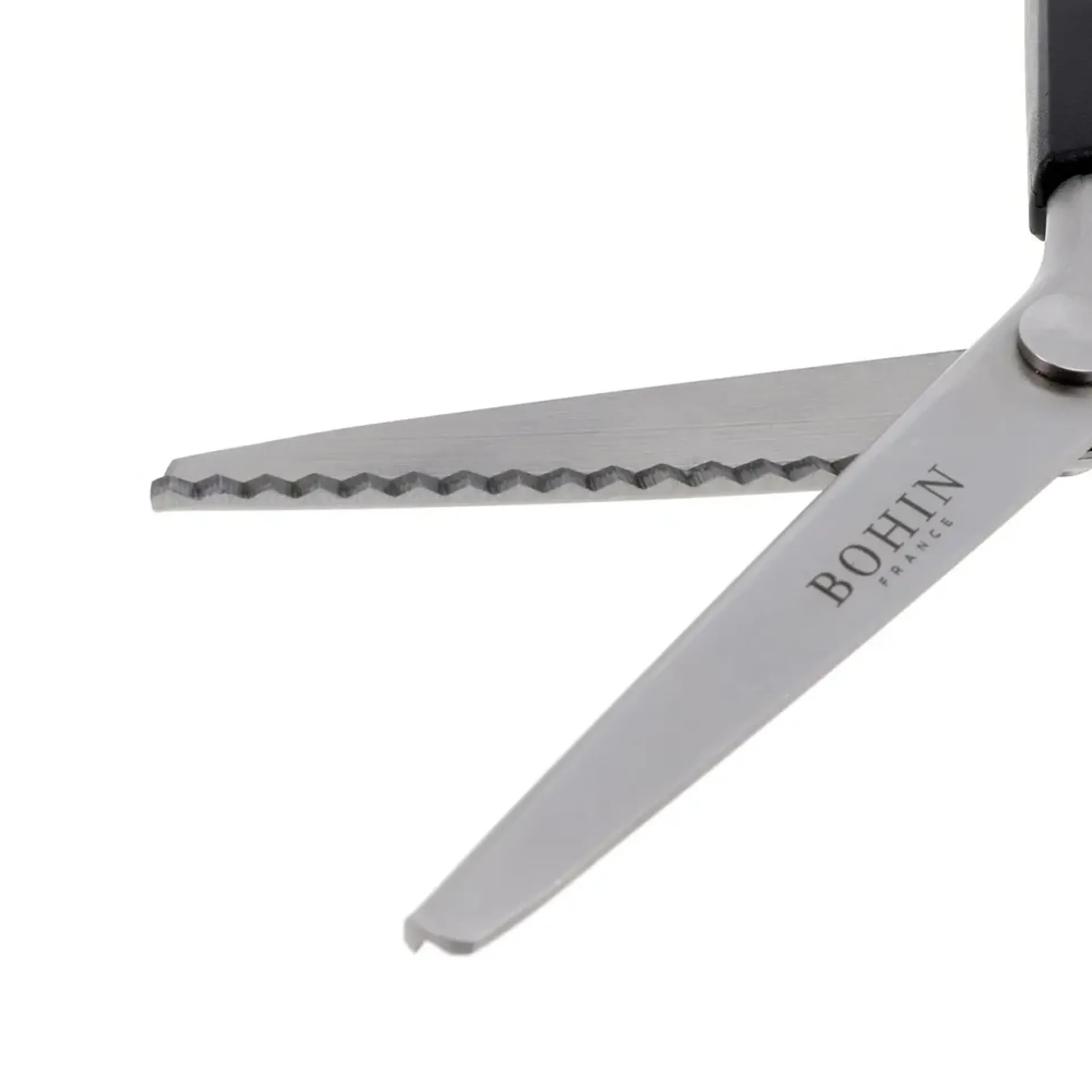 BO25122-3Kartelschaar softgrip titanium.