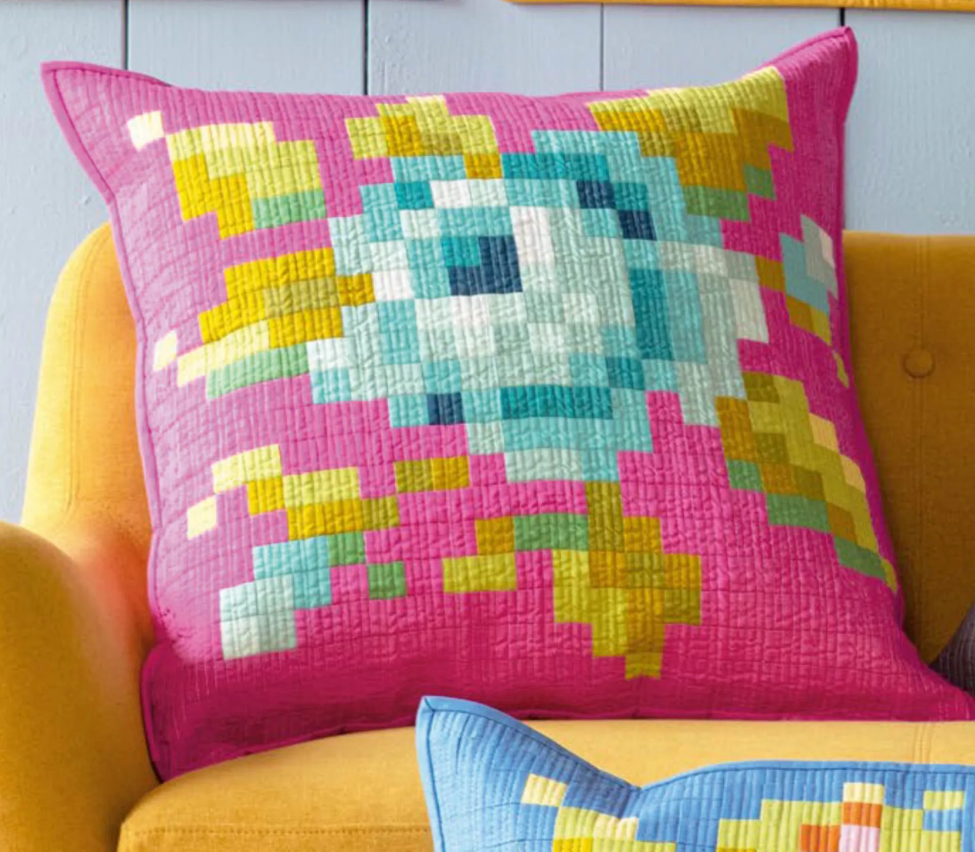 Garden-Rose-Embroidery-Pillow-Cerice.